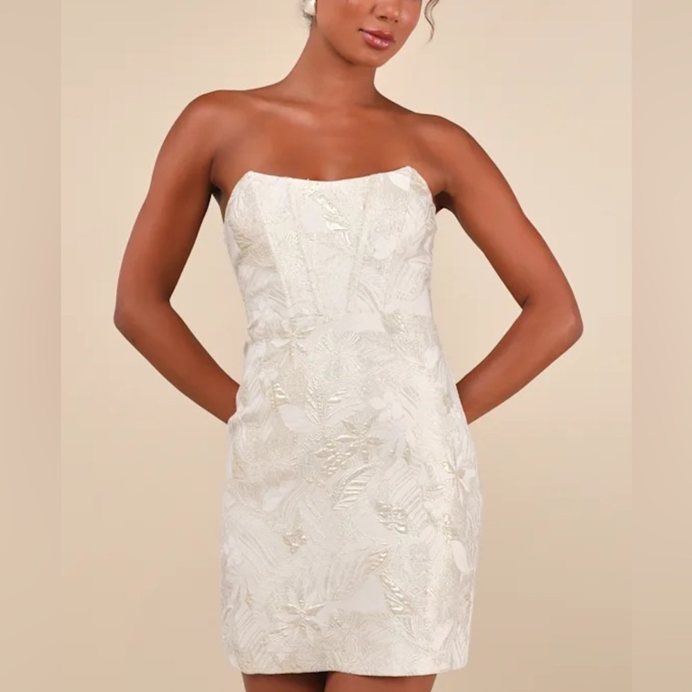 NEW Lulus White Strapless White Embroidered Dress Bridal Short Dress Small